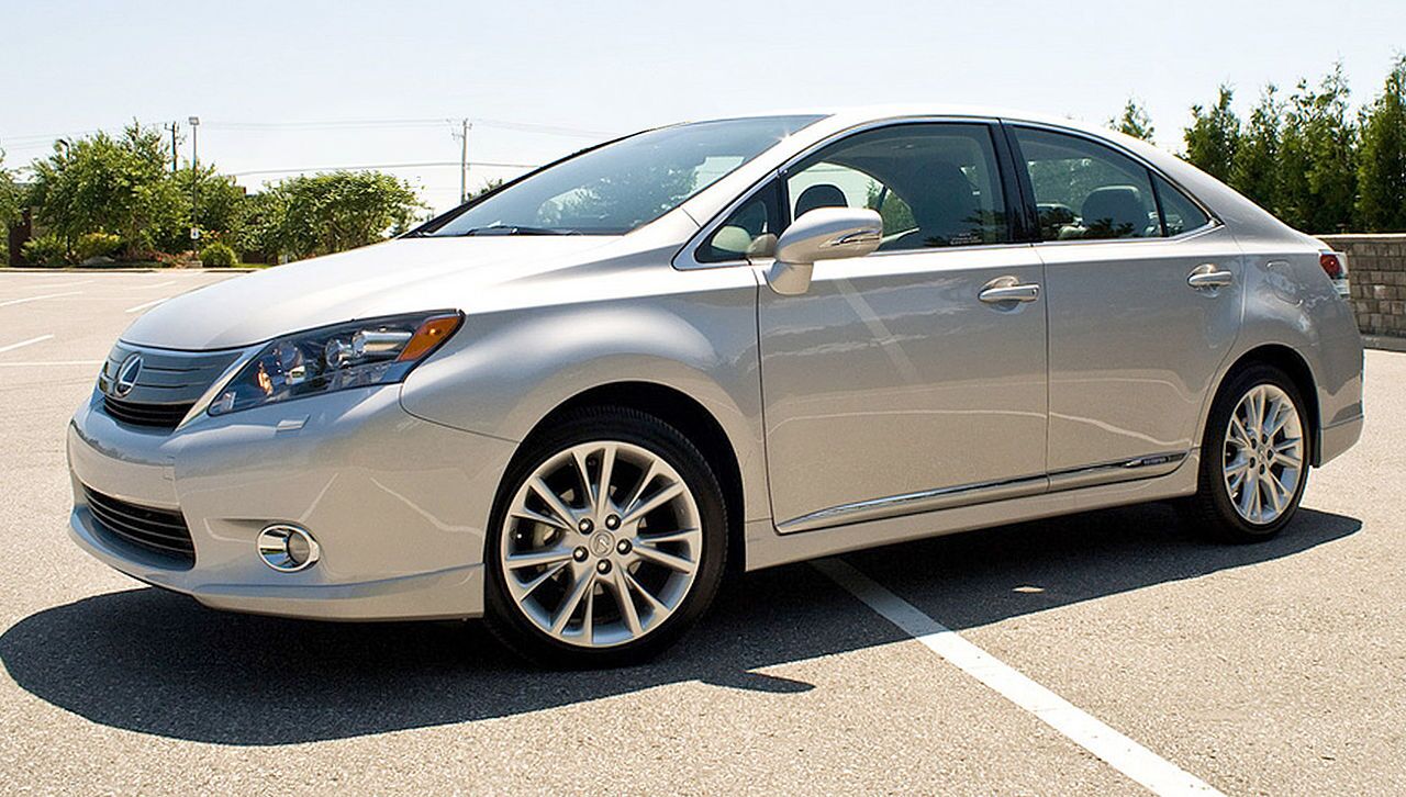 Lexus HS 250